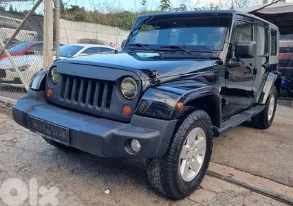 Jeep Wrangler 2008 Sahara Unlimited full options
