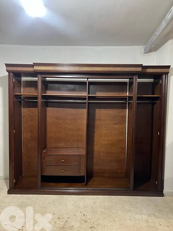 يوجد خدمه توصيل لكل مناطق لبنان 2