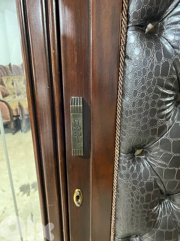 يوجد خدمه توصيل لكل مناطق لبنان 6