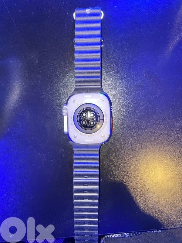 Barely used Smart Watch with own app and useful 1
