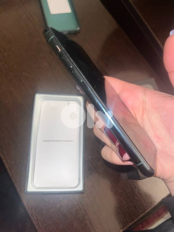 iPhone 11 Pro 220$ 5