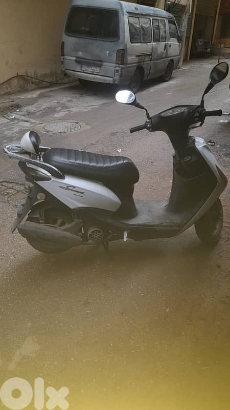 sweet azzo 125cc very clean 3