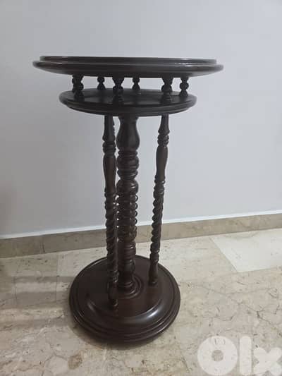 2 Antique Side tables