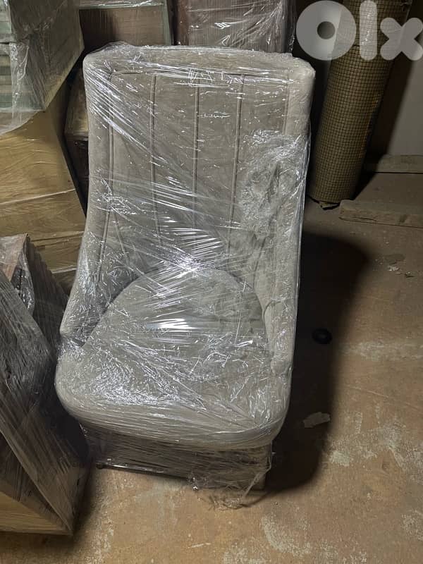 new furniture salon and living room 3