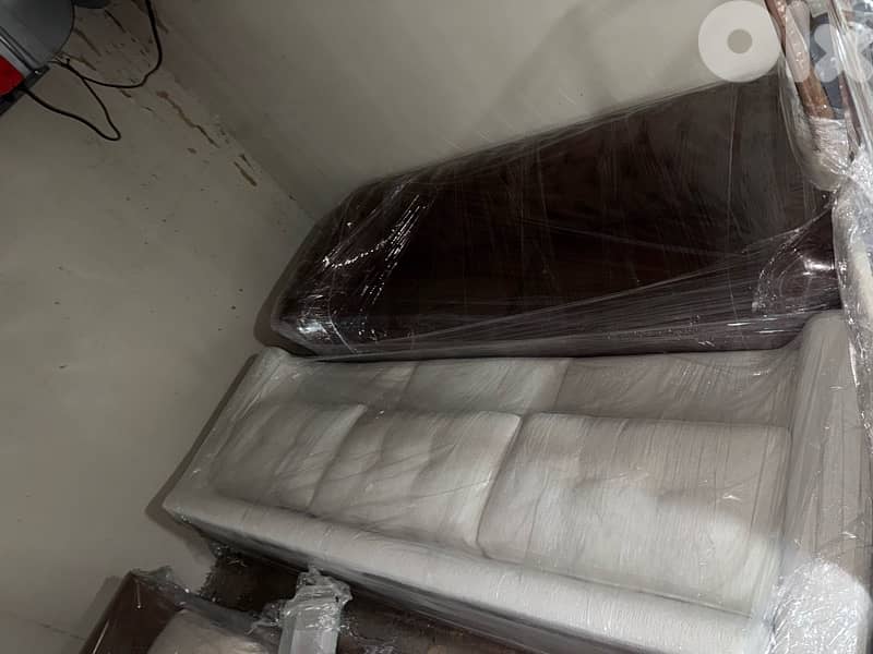 new furniture salon and living room 8