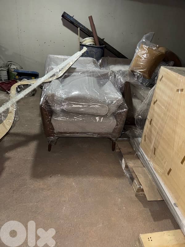 new furniture salon and living room 10