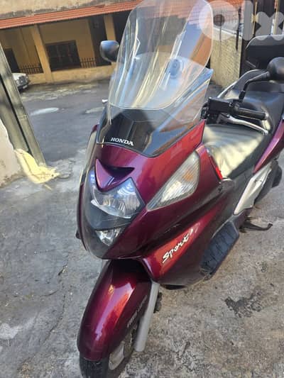 moto sliverwing دهان شركه خارقه