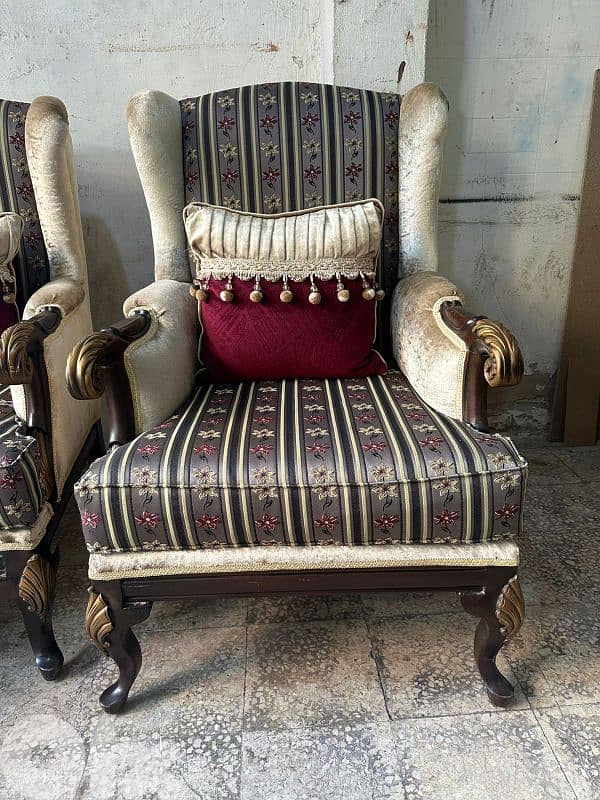 طقم كنبايات حفر خشب زان ملكي قماش وردة شبه جديد 8