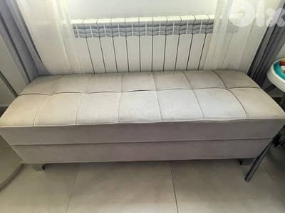 bench that opens to be storage