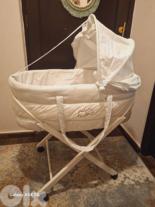 moses basket for babies 1
