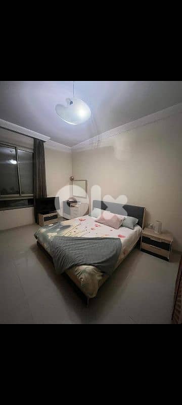 غرفه النوم الخزانه بعدها جديدة