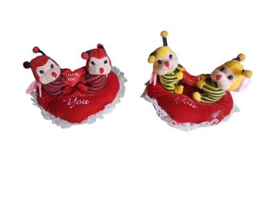 plush heart with bee's
