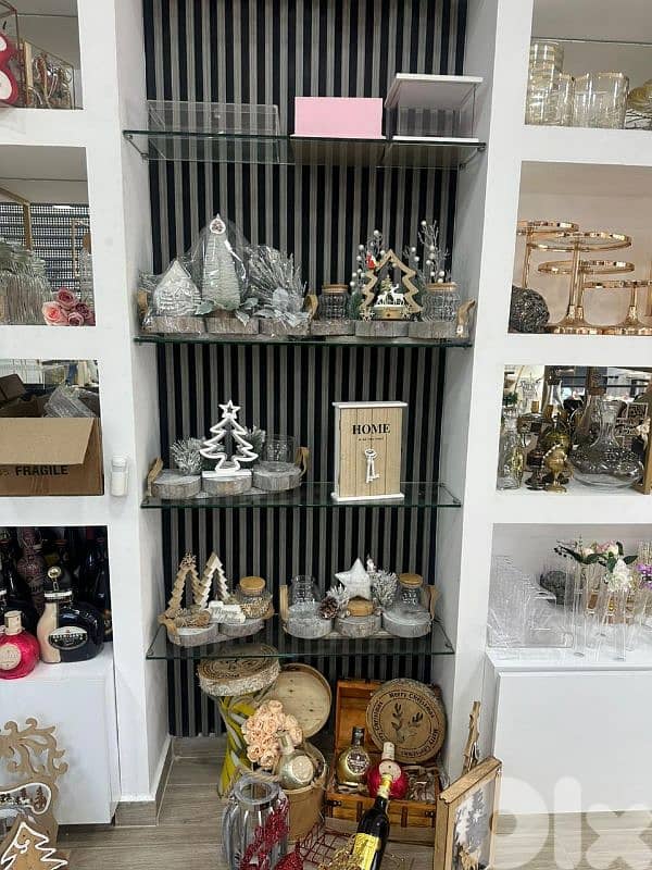 بداعي السفر للبيع تجهيزات ديكور لكافة المناسبات 03246377 8