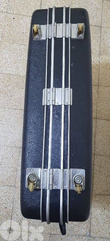 شنطة  سفر  قديم  كتير  نضيف  شبه  جديد  ماركة برنس صانع  تايوان ٣٠ $ 5