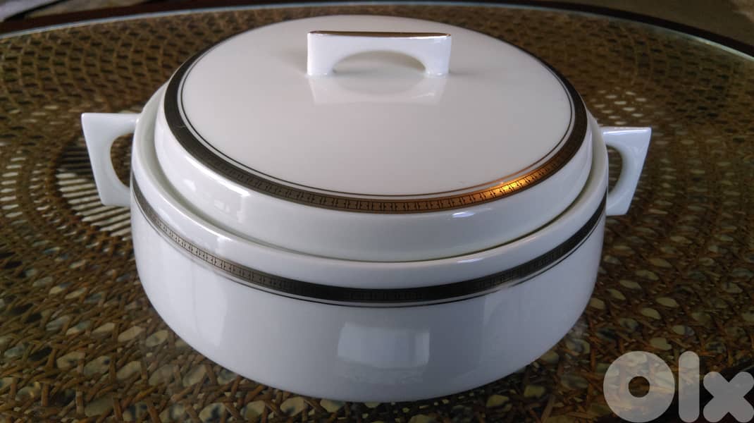 Limoges Bernardaud “Complete Dinner Set 2