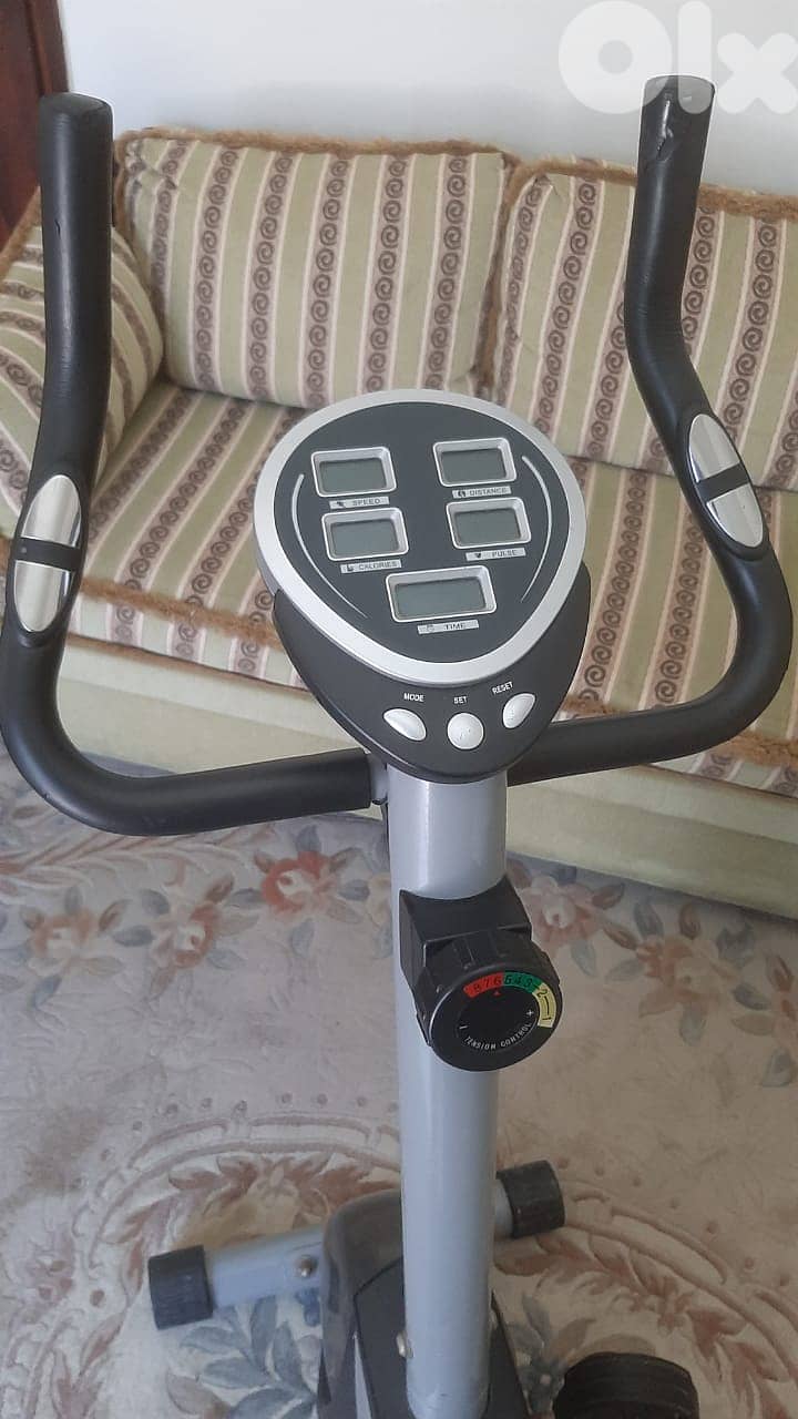 Body System Exercise bike – like new 2