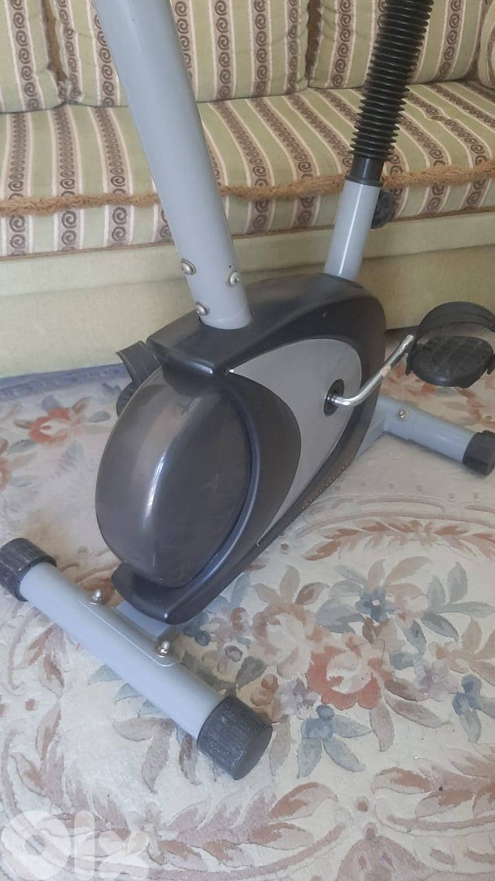 Body System Exercise bike – like new 5