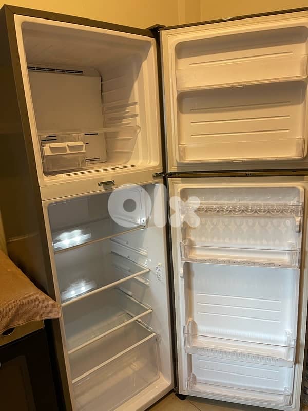Refrigerator 1