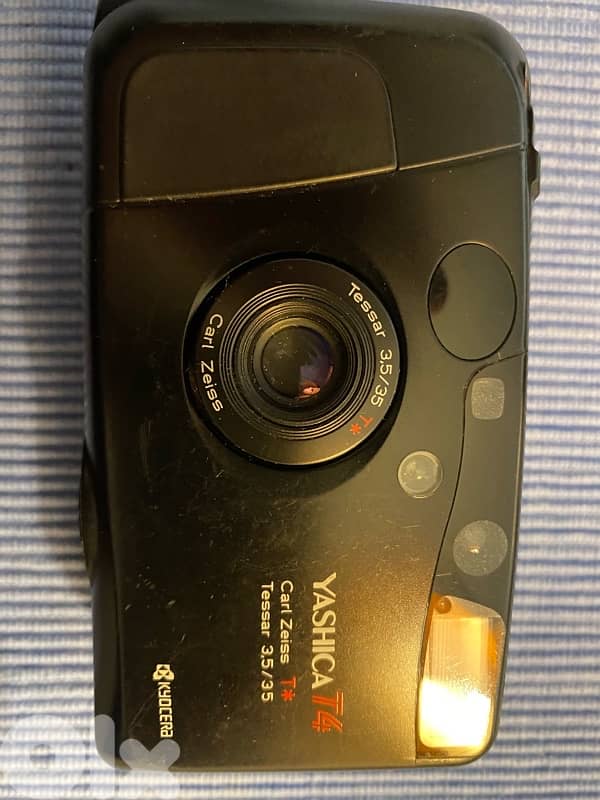 Yashica T4 2