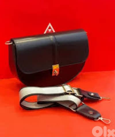 جزدان لون اسود