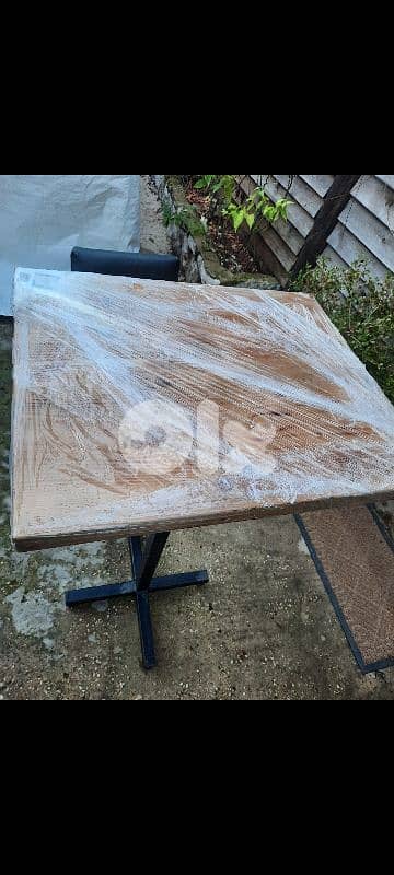 كراسي و طاولات 1