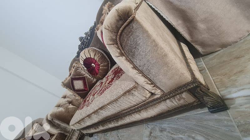 Royal Living Room Set 5