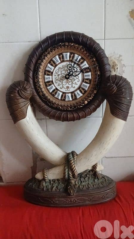 ساعه مميزه ماشيه تمام. 1