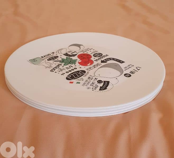 4 pizza plate Bormioli Rocco Ronda  33 CM $ محفور حفر صنع في إسبانيا ٢ 2
