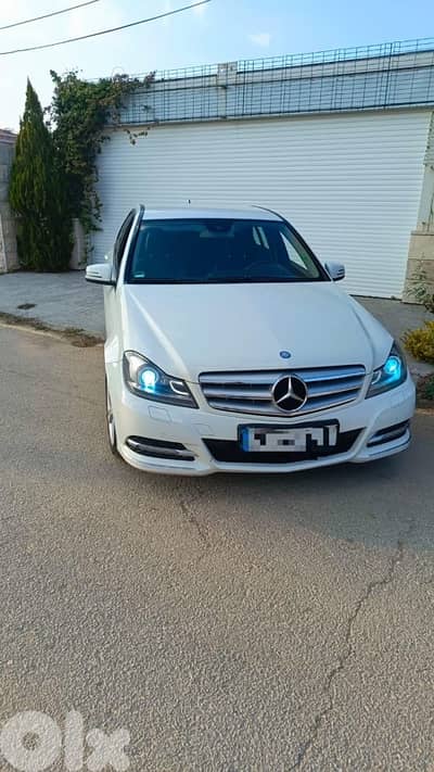 Mercedes-Benz C-Class 2012 c250