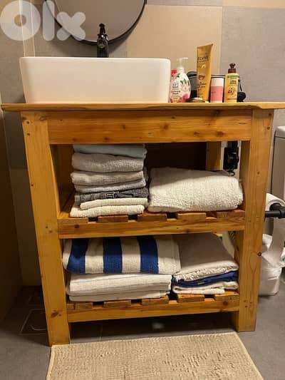 مغسلة Milano مع كابين