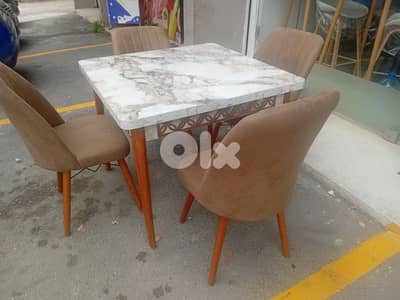 طاولي شبه جديد