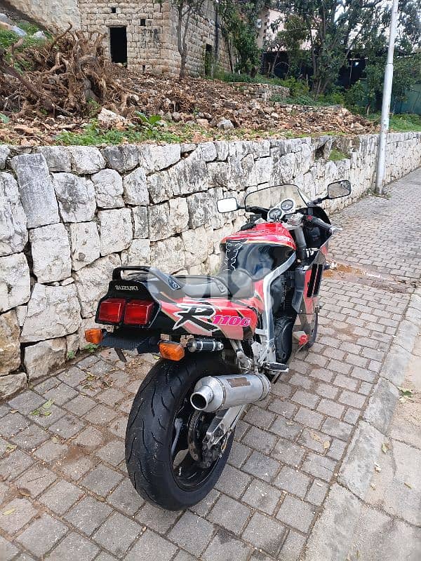 suzuki gsxr 1100 2
