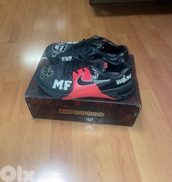 nike metcon 8 MF edition size 44 2