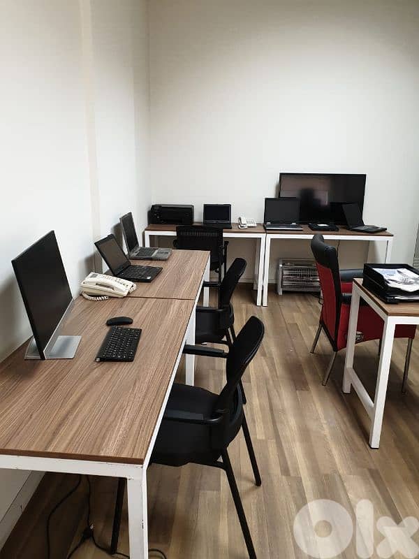 Office Furniture for Sale – Excellent Condition 4