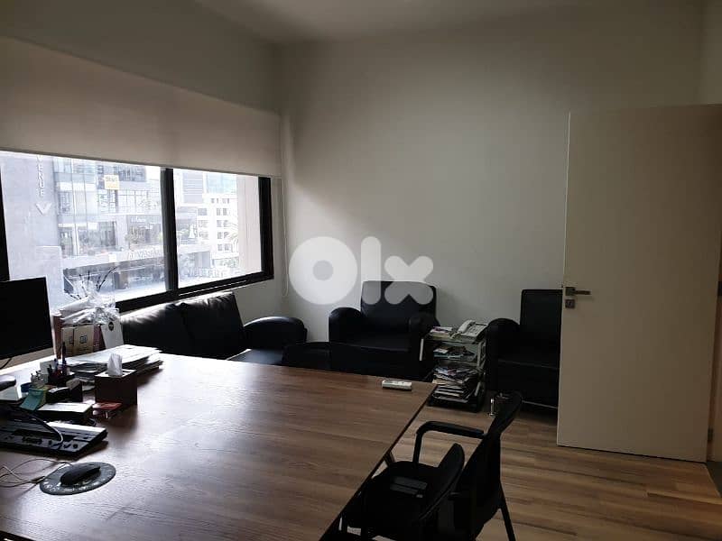 Office Furniture for Sale – Excellent Condition 5