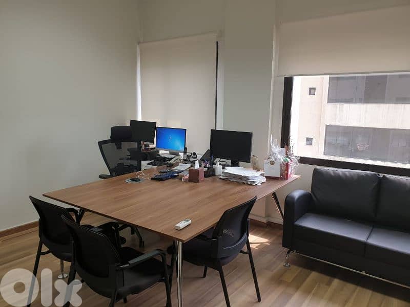 Office Furniture for Sale – Excellent Condition 8