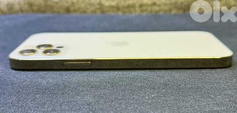 iphone 12 Pro 256 GB Like New 3