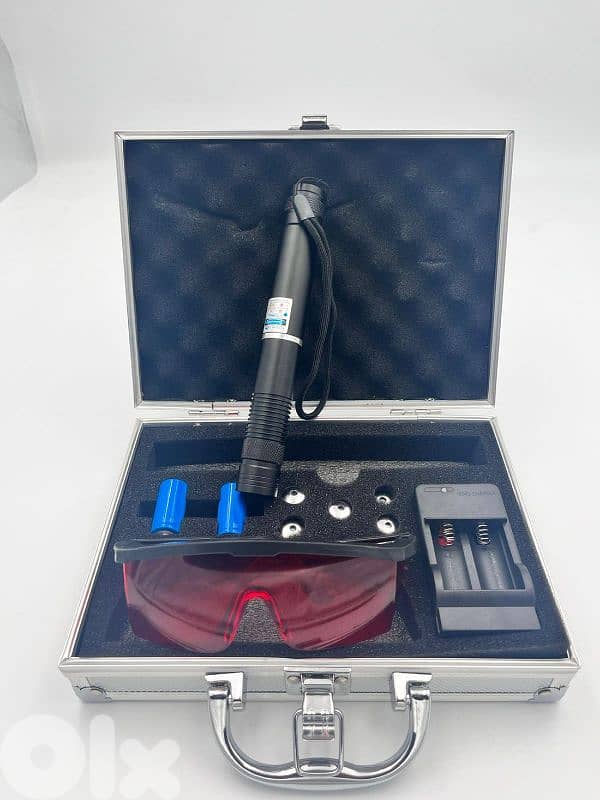 LAZER BLACK ALUMINIUM CASE 1