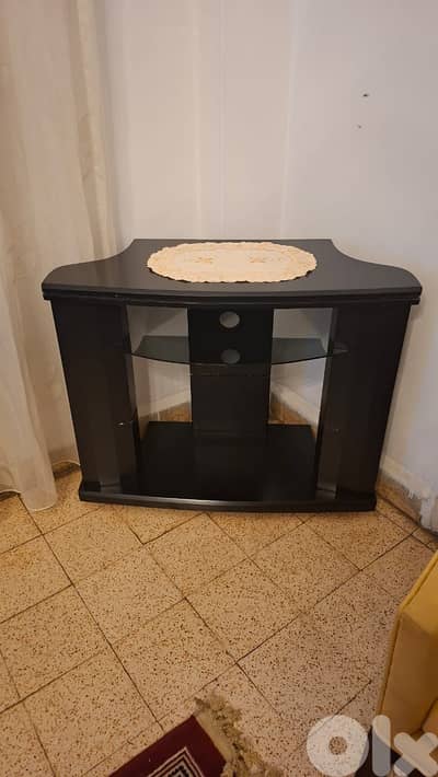 TV table with wheels