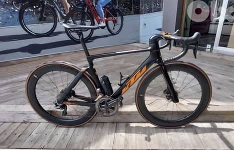 KTM revelator Lisse Sonic