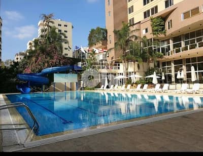 share in private club sin el fil