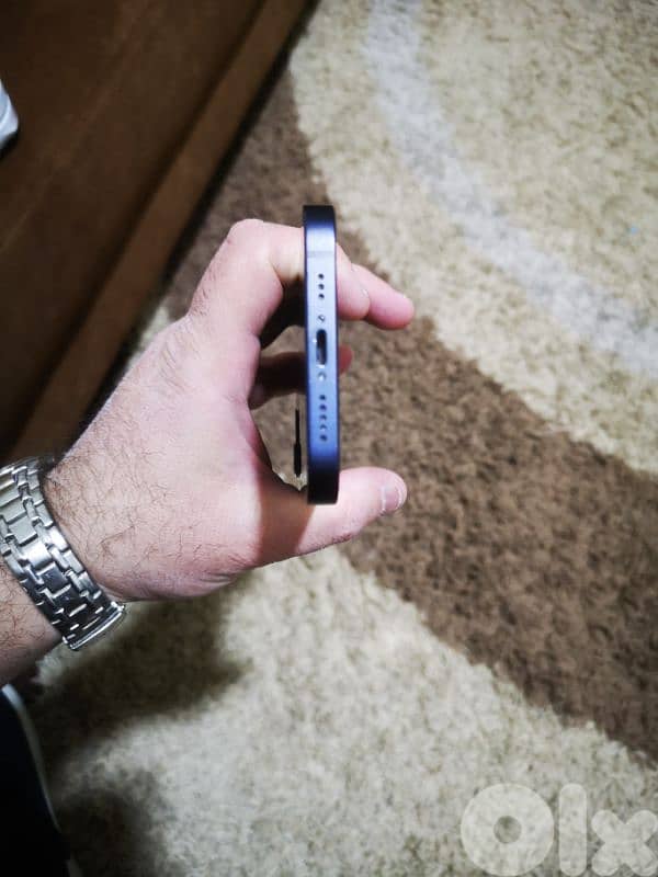 I Phone 12 ( 256 GB Memory) used like New 6