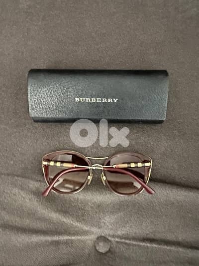 Burberry women sunglasses