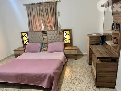 فرش منزل بحالة ممتازة