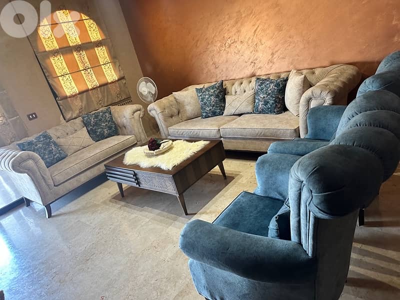 فرش منزل بحالة ممتازة 2