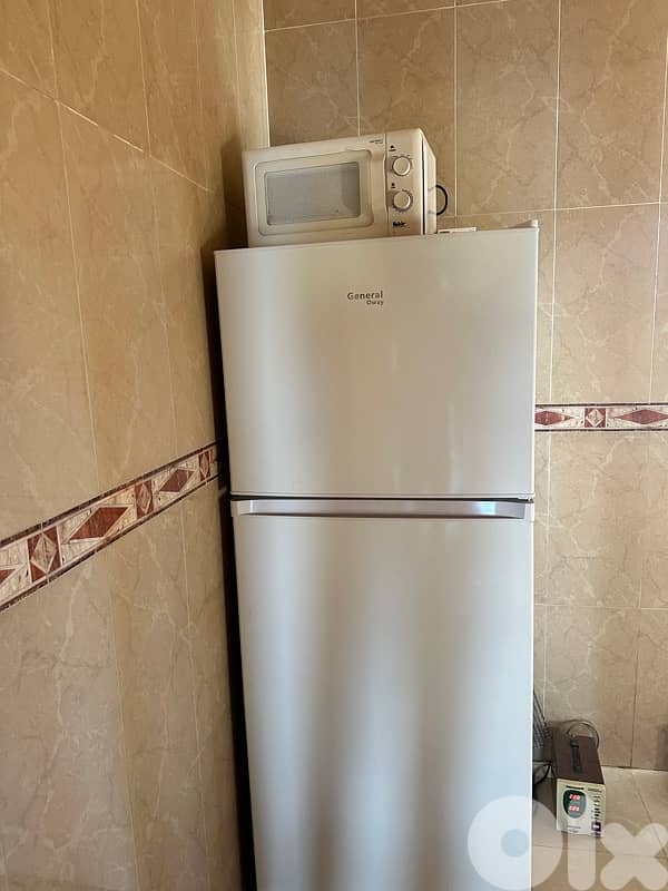 فرش منزل بحالة ممتازة 3