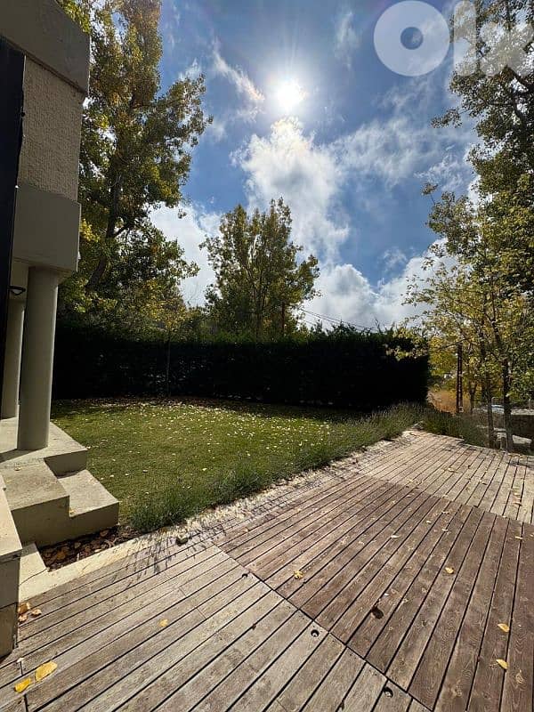 detached triplex for sale in faqra club    تريبلكس منفصل للبيع في فقرا 7