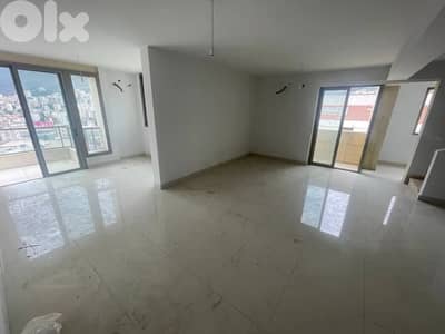 Zouk Mosbeh/ Triplex Apartment for Rent -750$ - زوق مصبح/ثلاثي للإيجار
