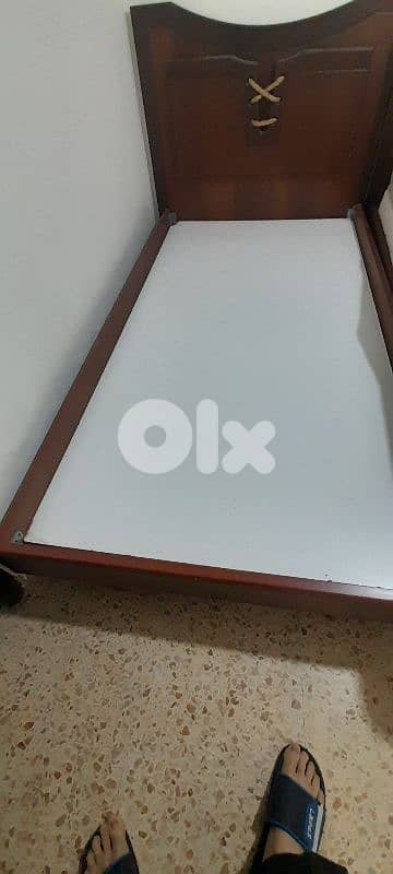 تختين مفردين للبيع