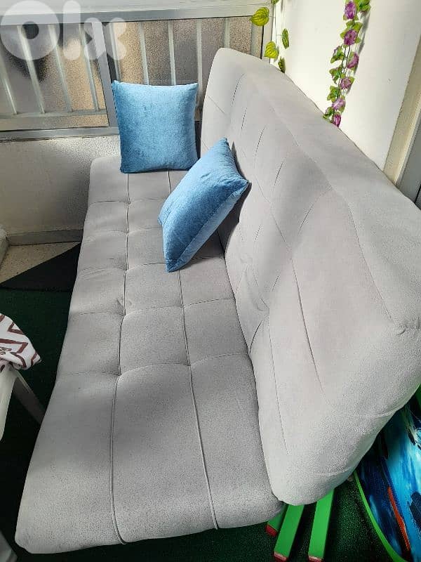 ghesele w sofa 1
